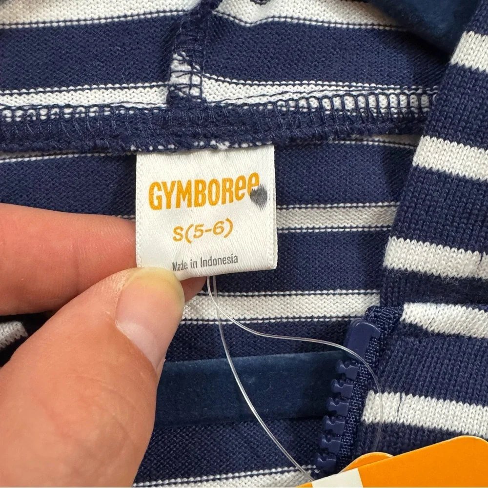 B84. NWT Kids Gymboree Navy &‎ White Striped Hoodie (S 5/6)